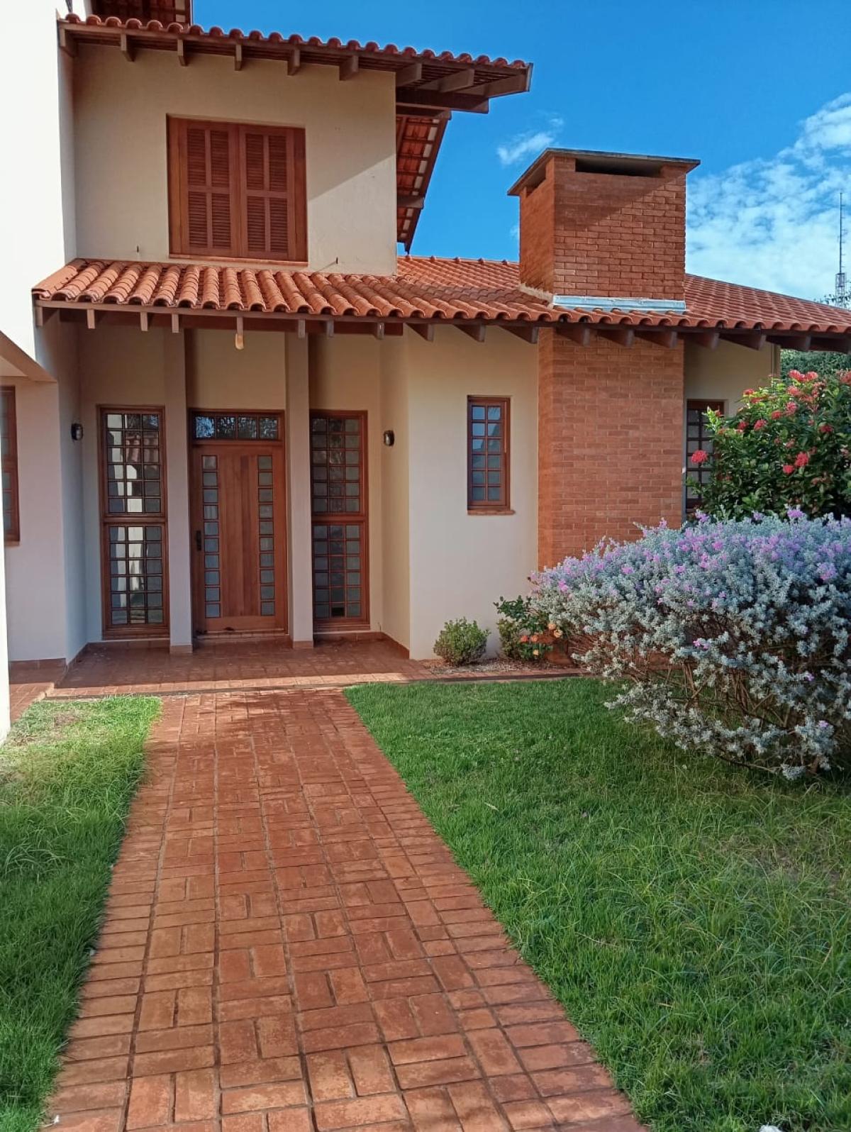 IMOBILIÁRIA FADEL