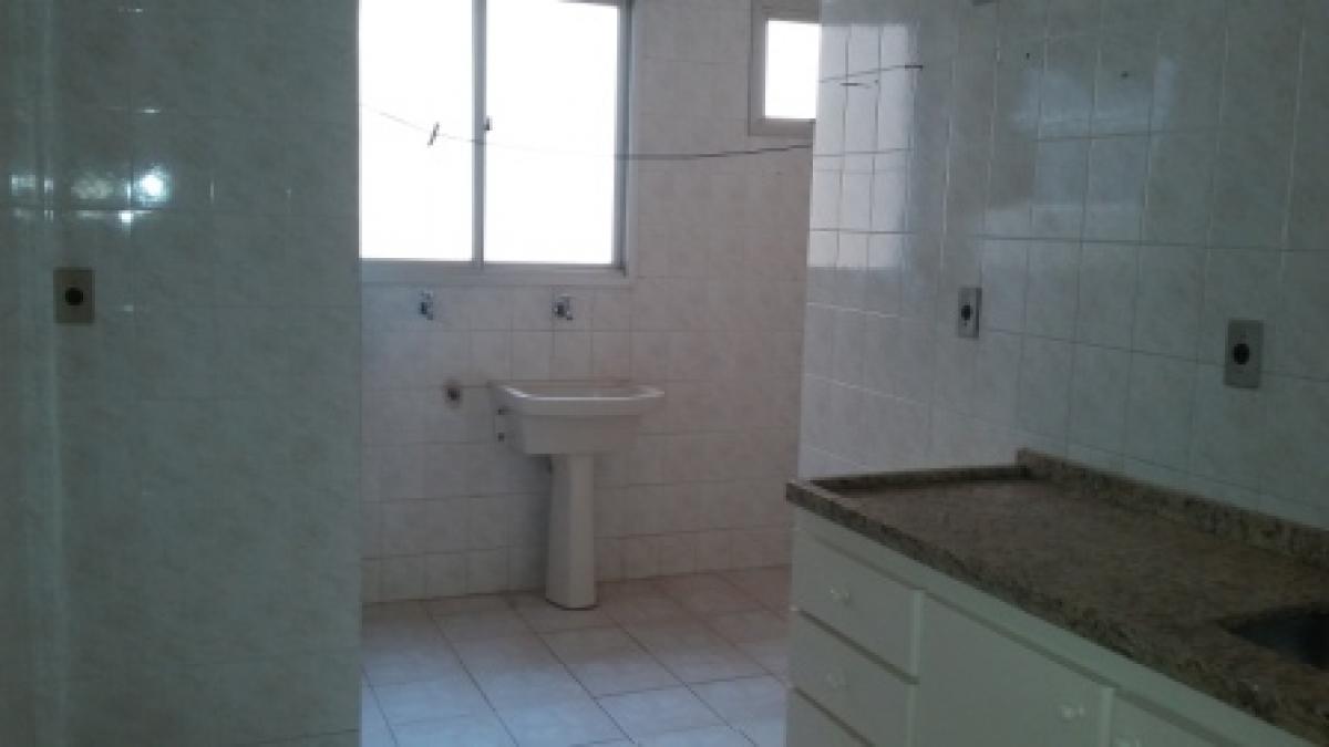 IMOBILIÁRIA FADEL